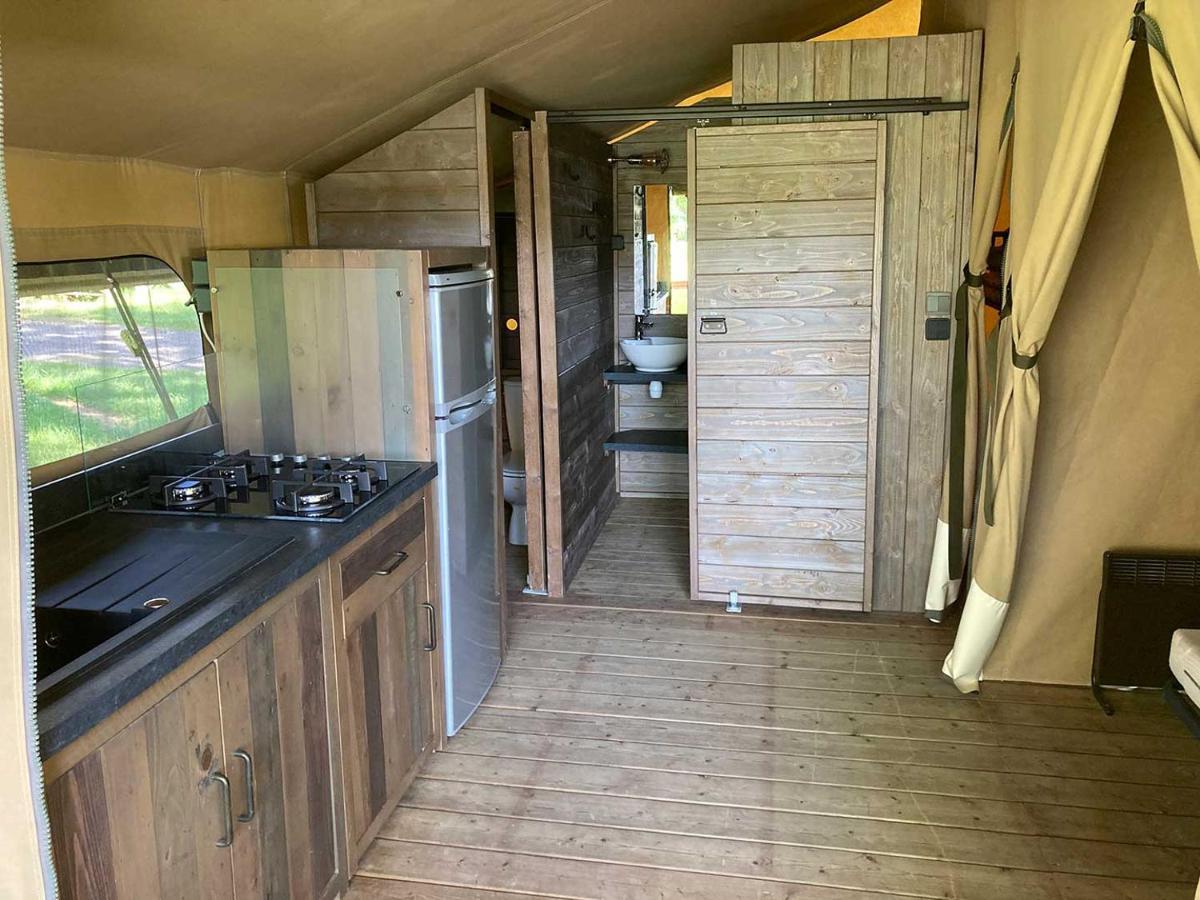 Camping Les Portes Du Perche Mamers Exterior photo