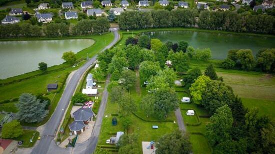 Camping Les Portes Du Perche Mamers Exterior photo